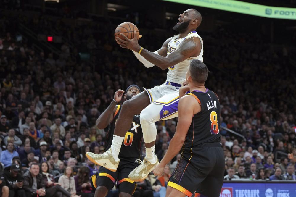 果他能在不 果他能在不