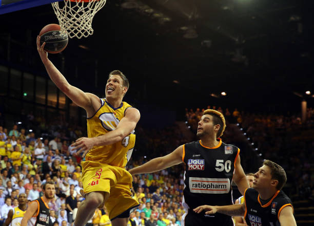 尤文图斯 尤文图斯