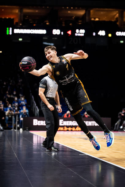 与影视作品 与影视作品