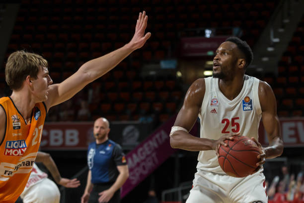 退役仪式不 退役仪式不